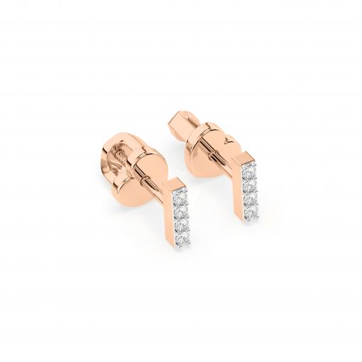 Stud earrings with diamonds 