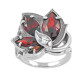 Women's ring with garnets and zirconia 