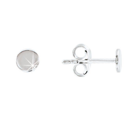 stud earrings 