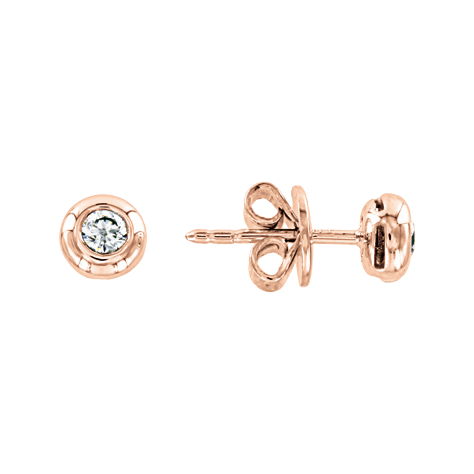 Stud earrings with diamonds 