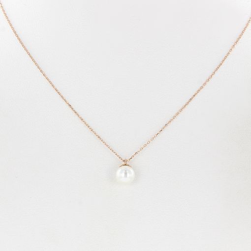 Necklace with pearl 