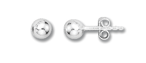 stud earrings 