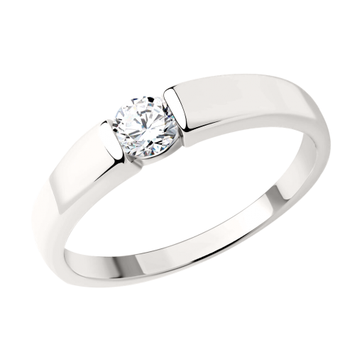 Women's ring with zirconia 