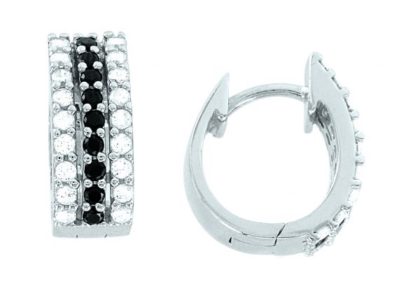 Earrings with zirconia 