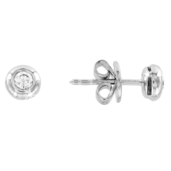 Stud earrings with diamonds 