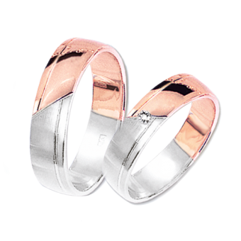 Wedding rings with a diamond 