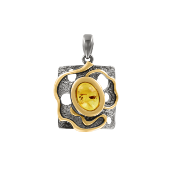 Pendant with amber and gilding 