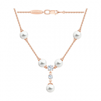 Necklace with pearls and zirconia 