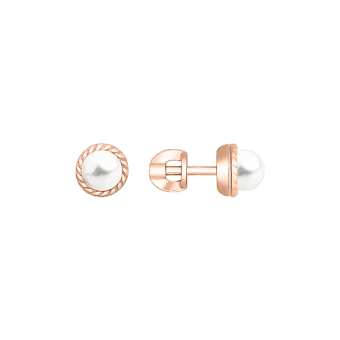 Studs earrings with pearls 