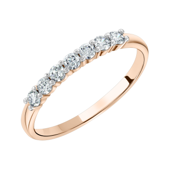 Women's ring with diamonds 