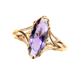 Women's ring with amethyst 