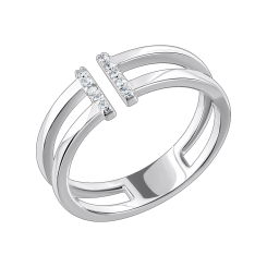 Women's ring with zirconia 