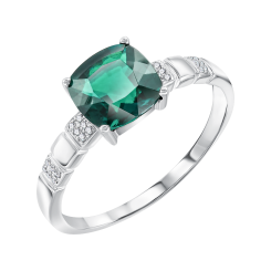 Women's ring with diamonds and emerald 