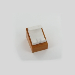 stand for Earrings and rings 