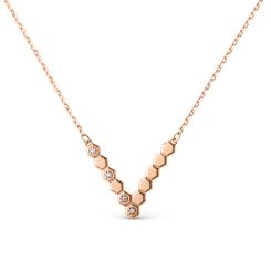 Necklace with pendant and zirconia 