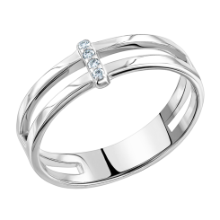 Women's ring with diamonds 