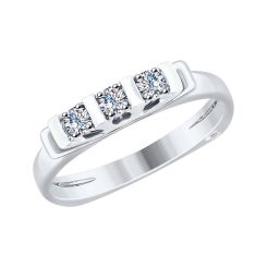 Women's ring with diamonds 