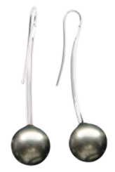 Ohrhänger mit schwarzen Perle 