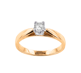 Women's ring with a diamond 