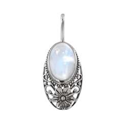 Pendant with moonstone 