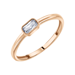 Women's ring with zirconia 