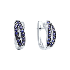 Earrings with zirconia 