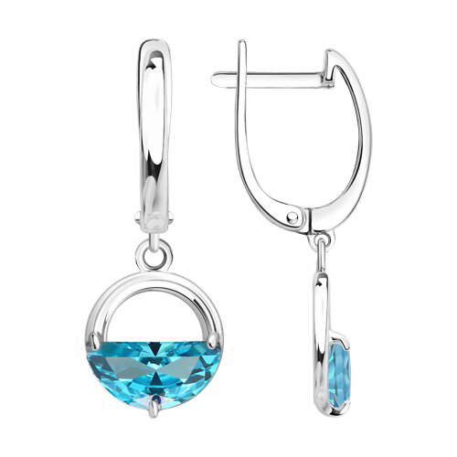 Earrings with zirconia 