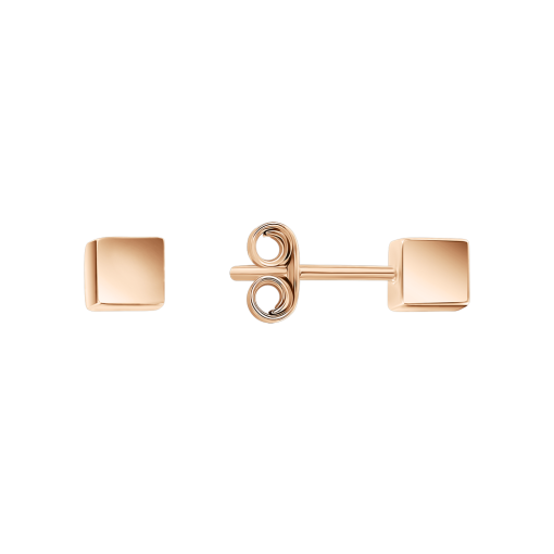 Stud earrings 