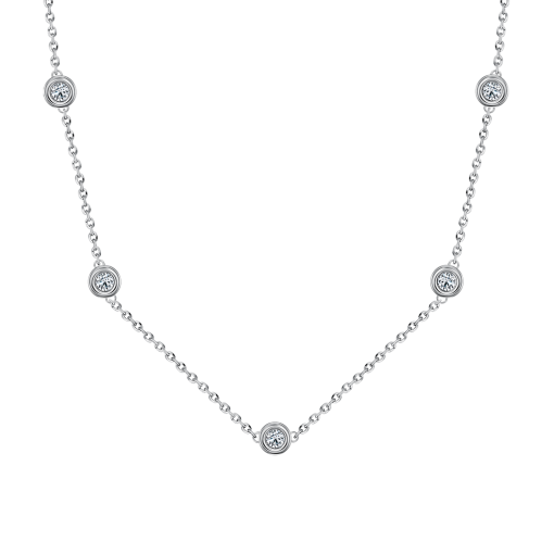 Necklace with zirconia 