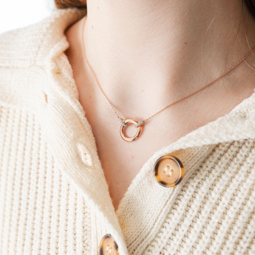 Collier mit Anhänger und Zirkonia 