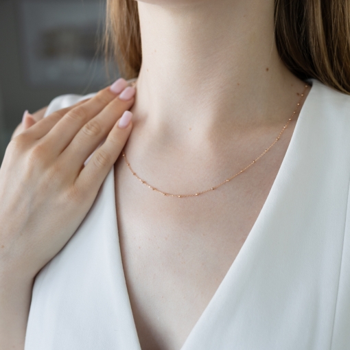 Gold chain 