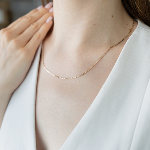 Gold chain 