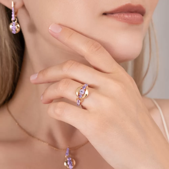 Damenring mit Amethysten 