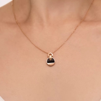 Anhänger mit Onyx 