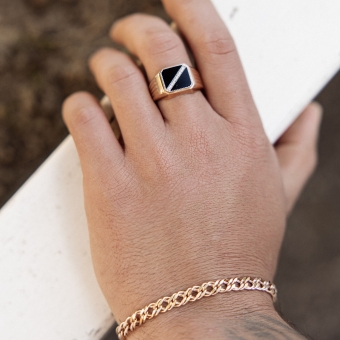Herrenring mit Onix und Zirkonia 