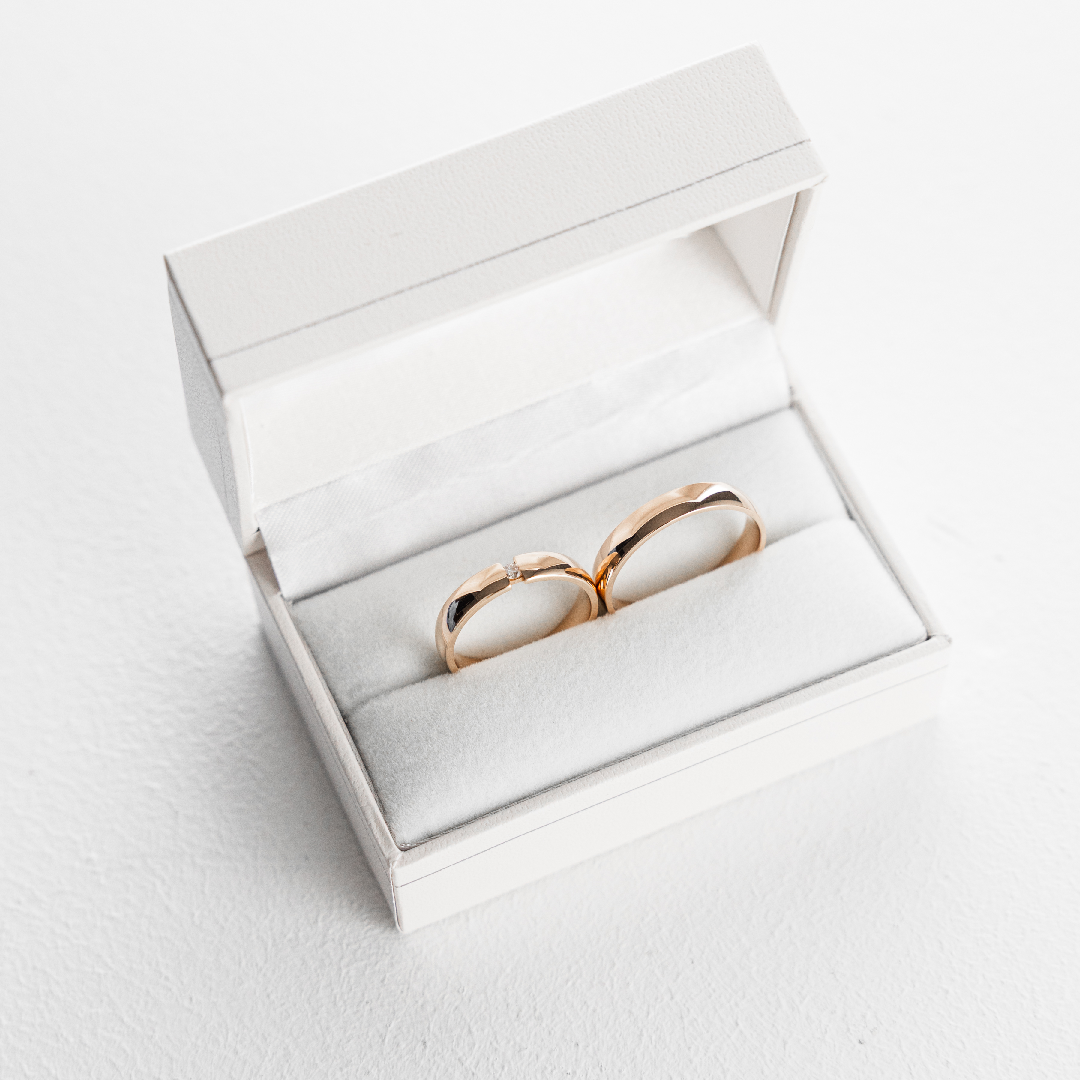 Wedding rings with diamond Without diamond